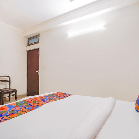 Fabhotel Sai Residency Агра Екстериор снимка