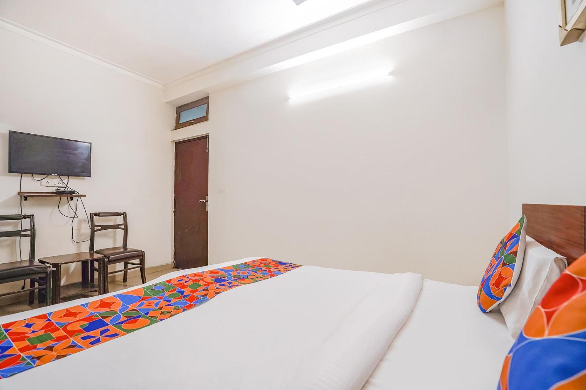 Fabhotel Sai Residency Агра Екстериор снимка