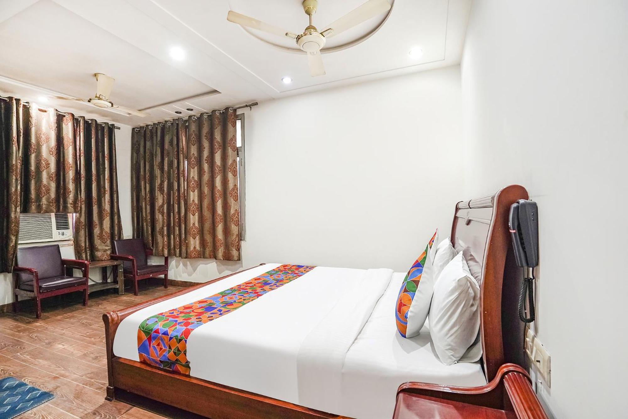 Fabhotel Sai Residency Агра Екстериор снимка