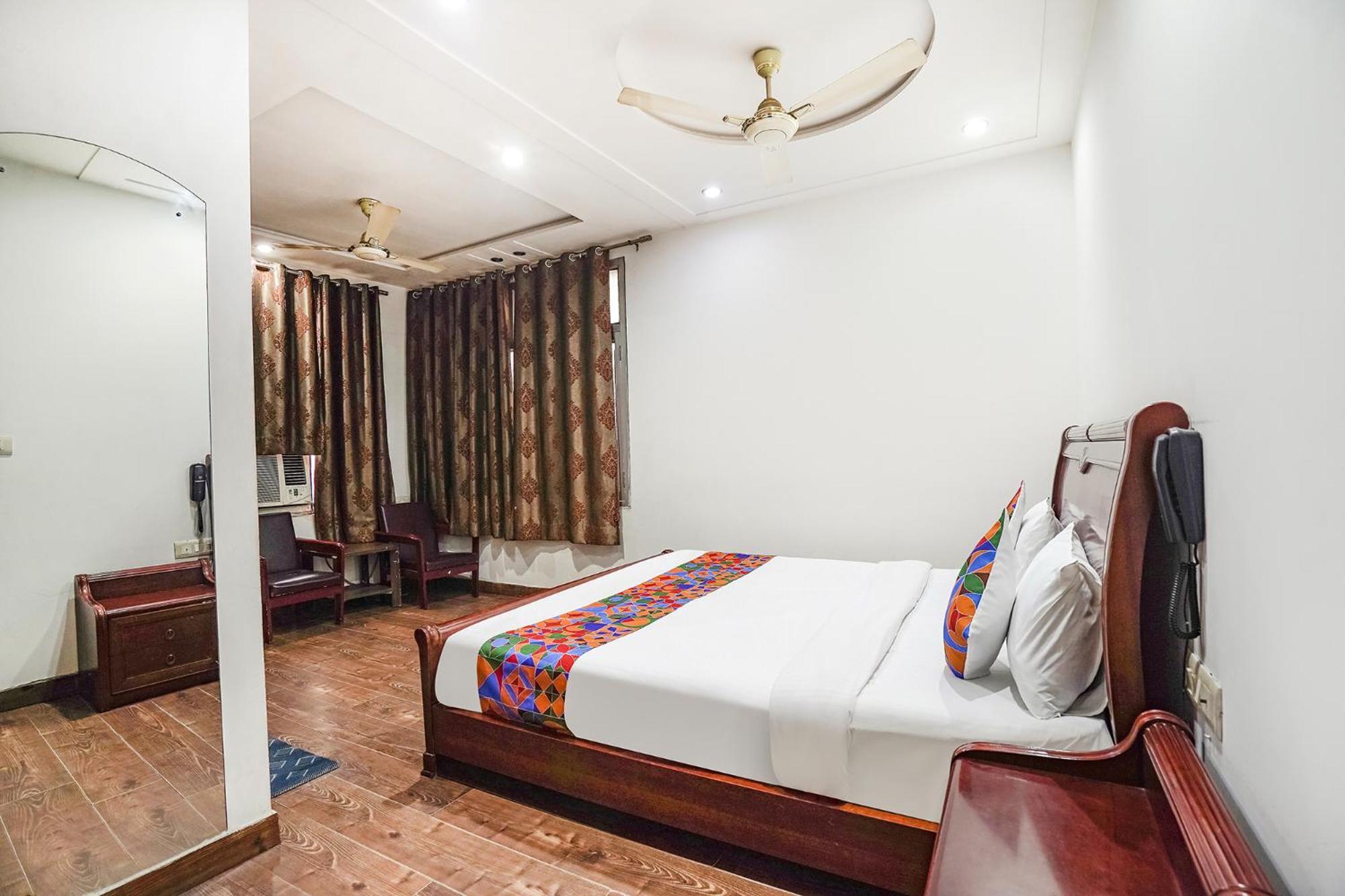 Fabhotel Sai Residency Агра Екстериор снимка